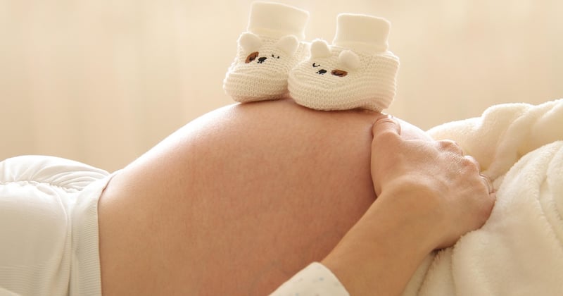 Suivi de grossesse à distance avec une sage-femme : comment ça se passe ?